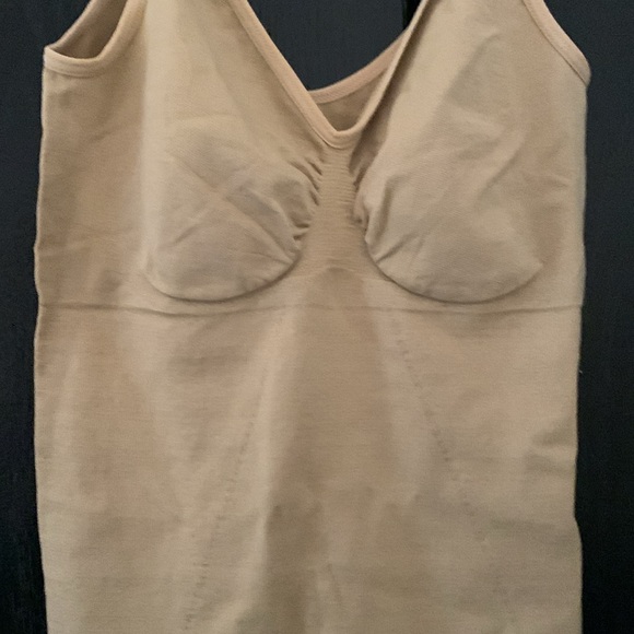 Shapewear size small - Picture 2 of 5